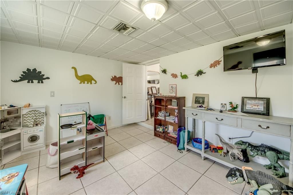 2912 Poinciana Dr, Naples, FL 34105 Photo
