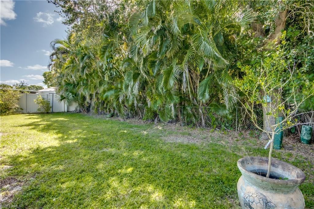 2912 Poinciana Dr, Naples, FL 34105 Photo