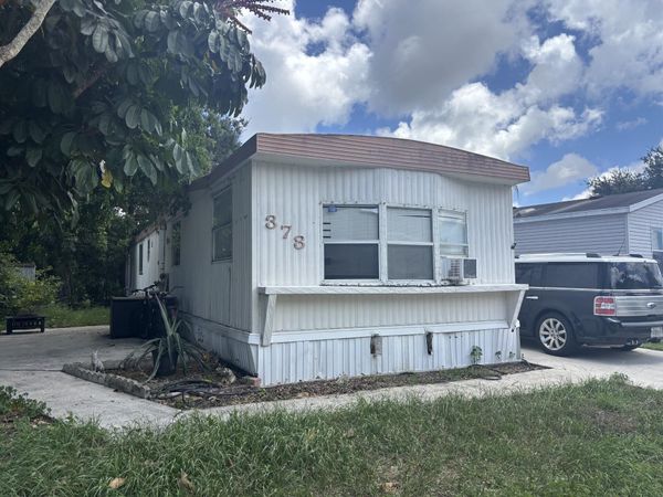 378 Pebblestone Court, Coconut Creek, FL 33073
