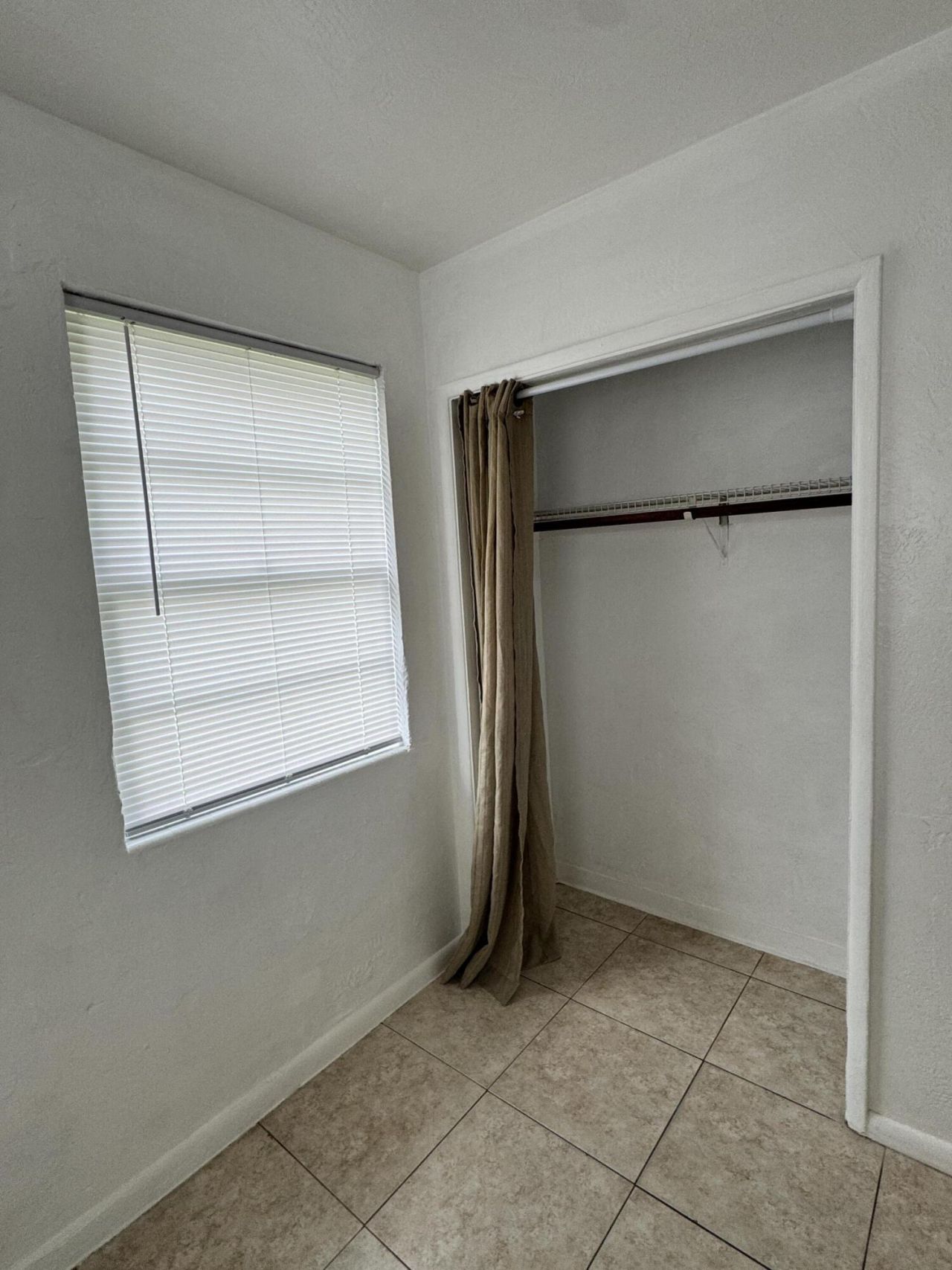 2304 NW 15th Court, Fort Lauderdale, FL 33311 Photo