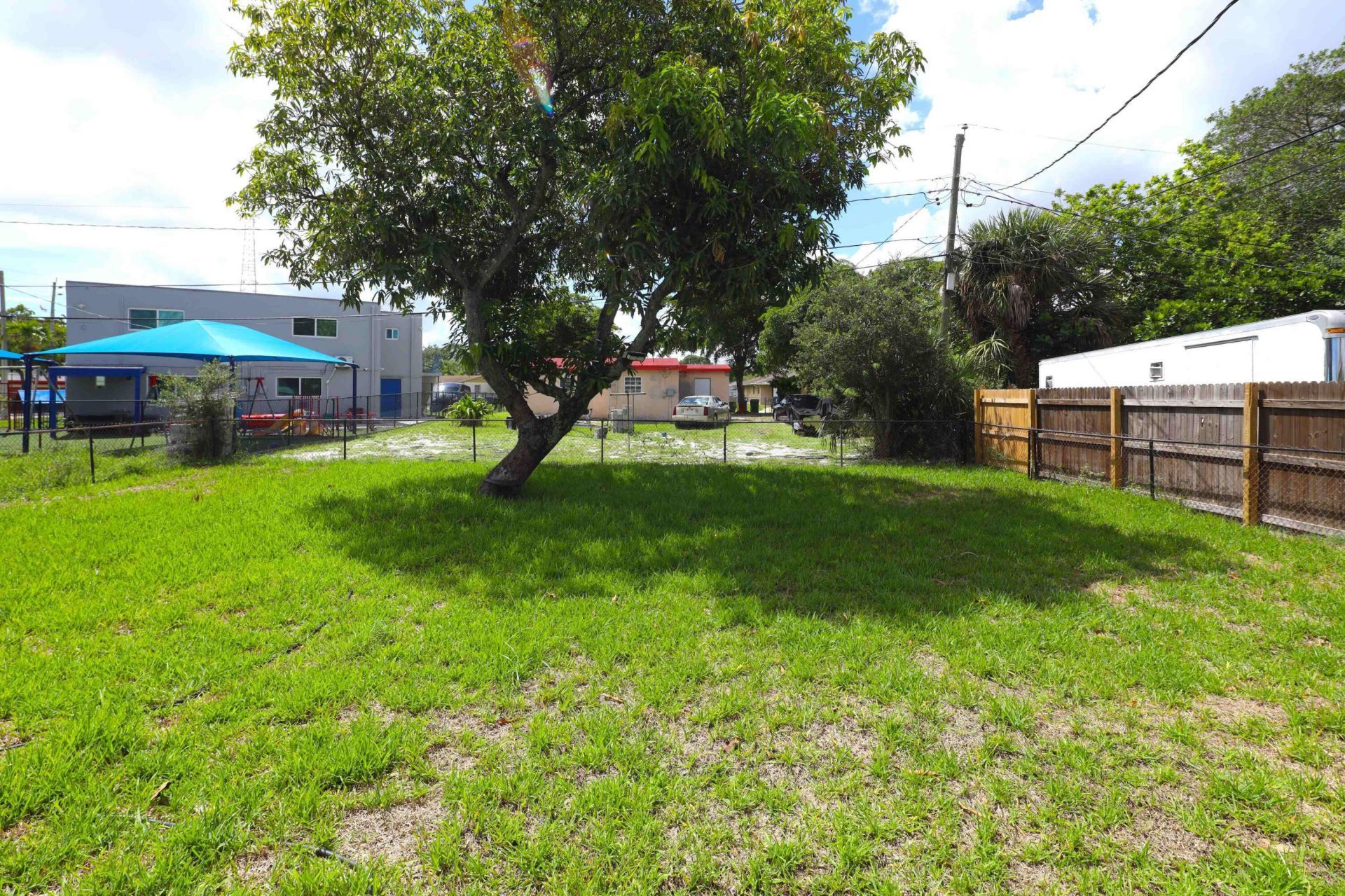 2304 NW 15th Court, Fort Lauderdale, FL 33311 Photo