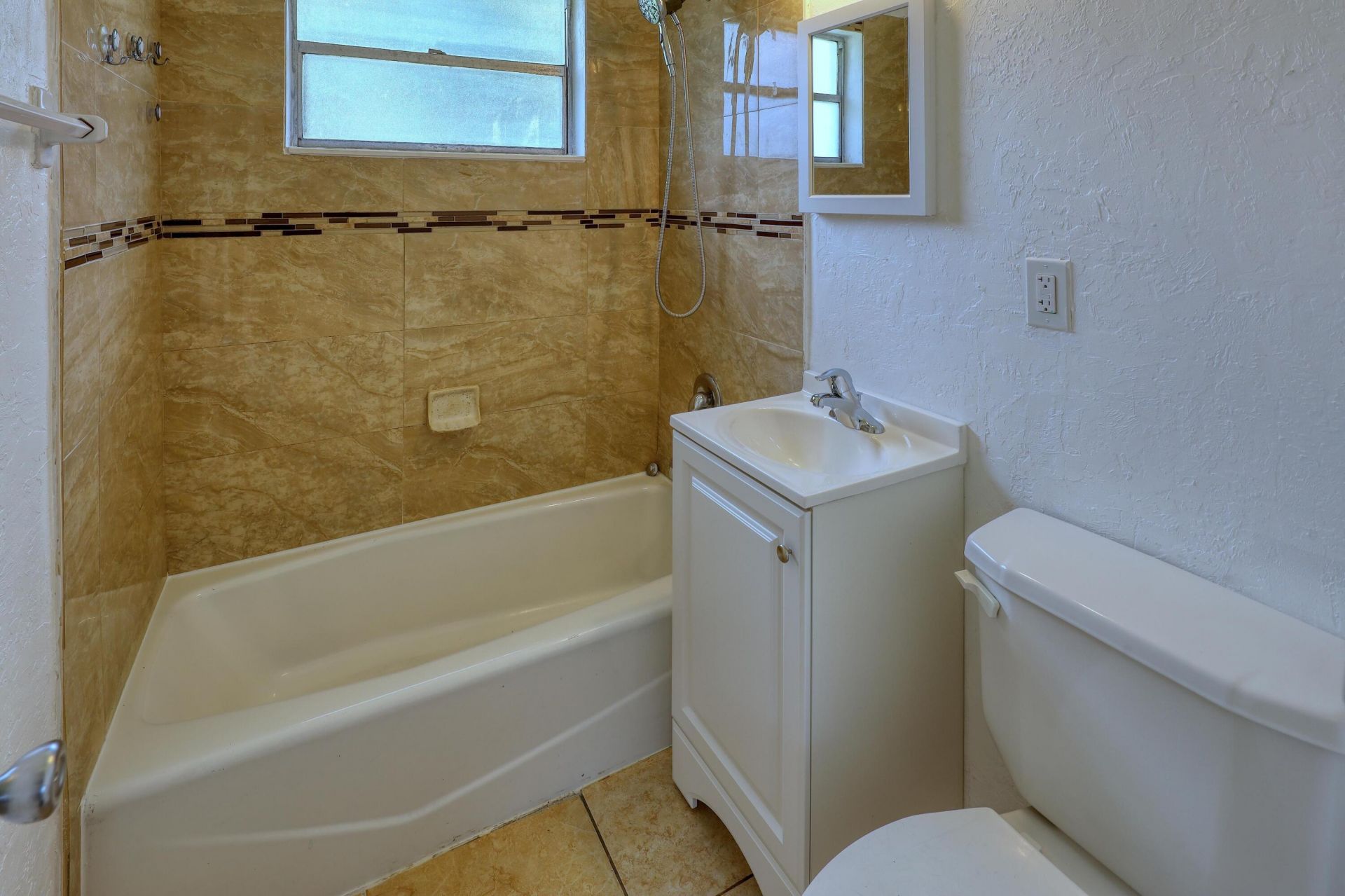 2304 NW 15th Court, Fort Lauderdale, FL 33311 Photo