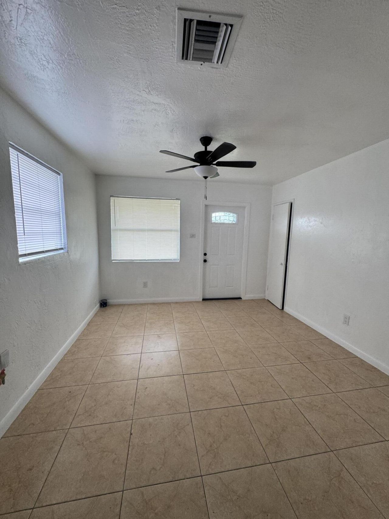 2304 NW 15th Court, Fort Lauderdale, FL 33311 Photo