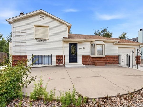 2120 Eddington Way , Colorado Springs, CO 80916