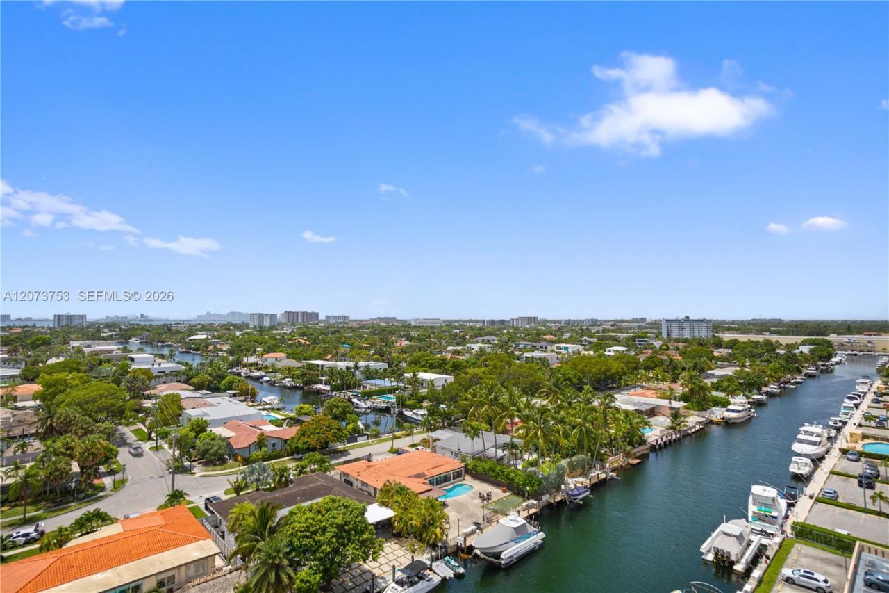 2350 NE 135th St, Unit 1204, North Miami, FL 33181 Photo