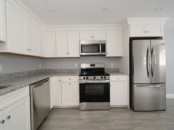 245 Elm Street, Unit B2, Braintree, MA 02184