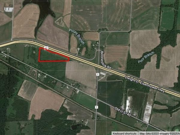 - W Booneslick Road , Jonesburg, MO 63351