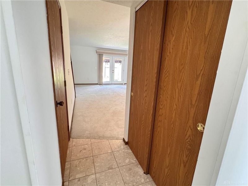 5623 Cobblegate Drive, Dayton, OH 45449 Photo 3