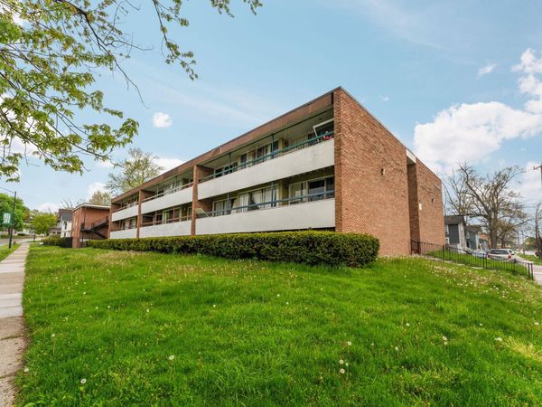 207 Ballard Street, Unit 106, Ypsilanti, MI 48197