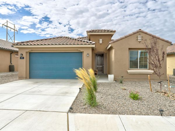 97 Mountaingem Loop , Santa Fe, NM 87508