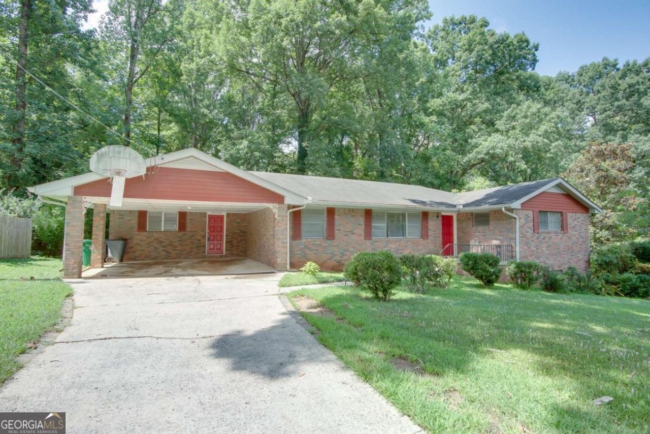 2426 Caladium Drive Ne, Atlanta, GA 30345 Main Photo