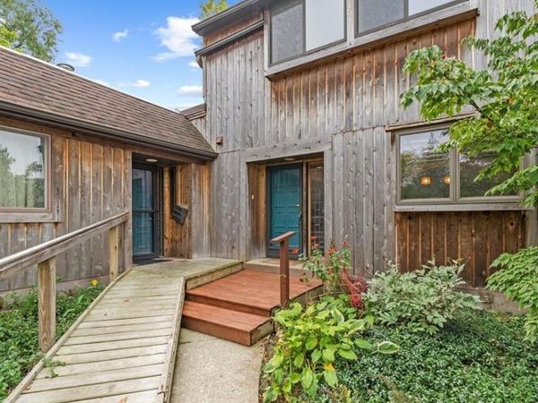 2145 Pauline Court, Ann Arbor, MI 48103