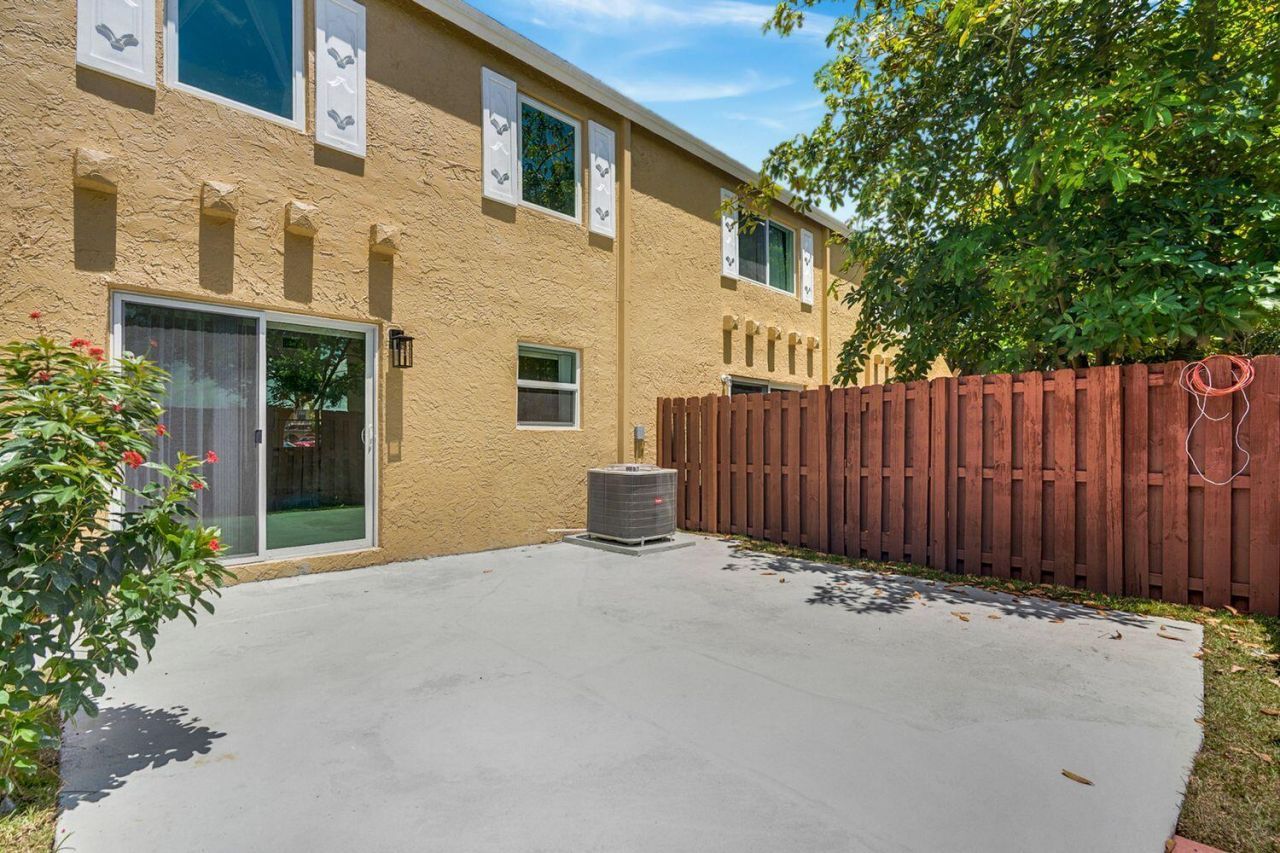 10792 La Placida Drive, Unit 4, Coral Springs, FL 33065 Photo
