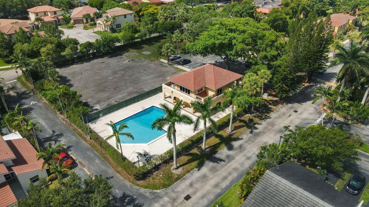 10792 La Placida Drive, Unit 4, Coral Springs, FL 33065 Photo