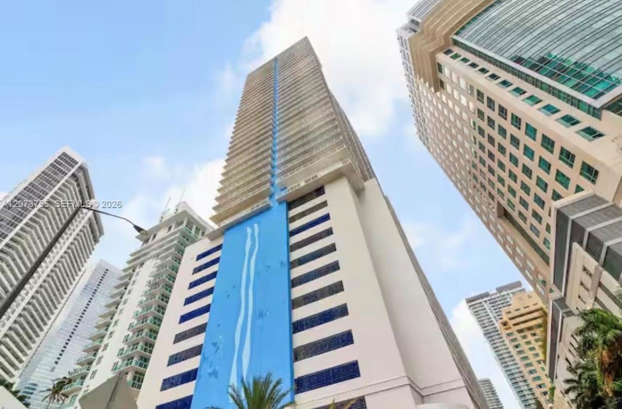 1200 Brickell Bay Dr, Unit 4101, Miami, FL 33131 Photo