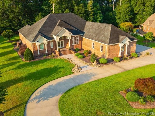 303 Grande Oak Boulevard, Lumberton, NC 28358