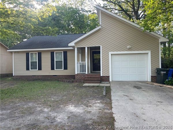 1322 worstead Drive, Fayetteville, NC 28304