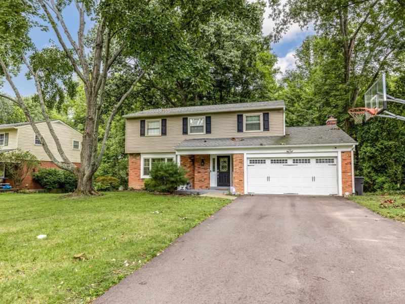 6320 Stirrup Road, Cincinnati, OH 45244 Photo 2