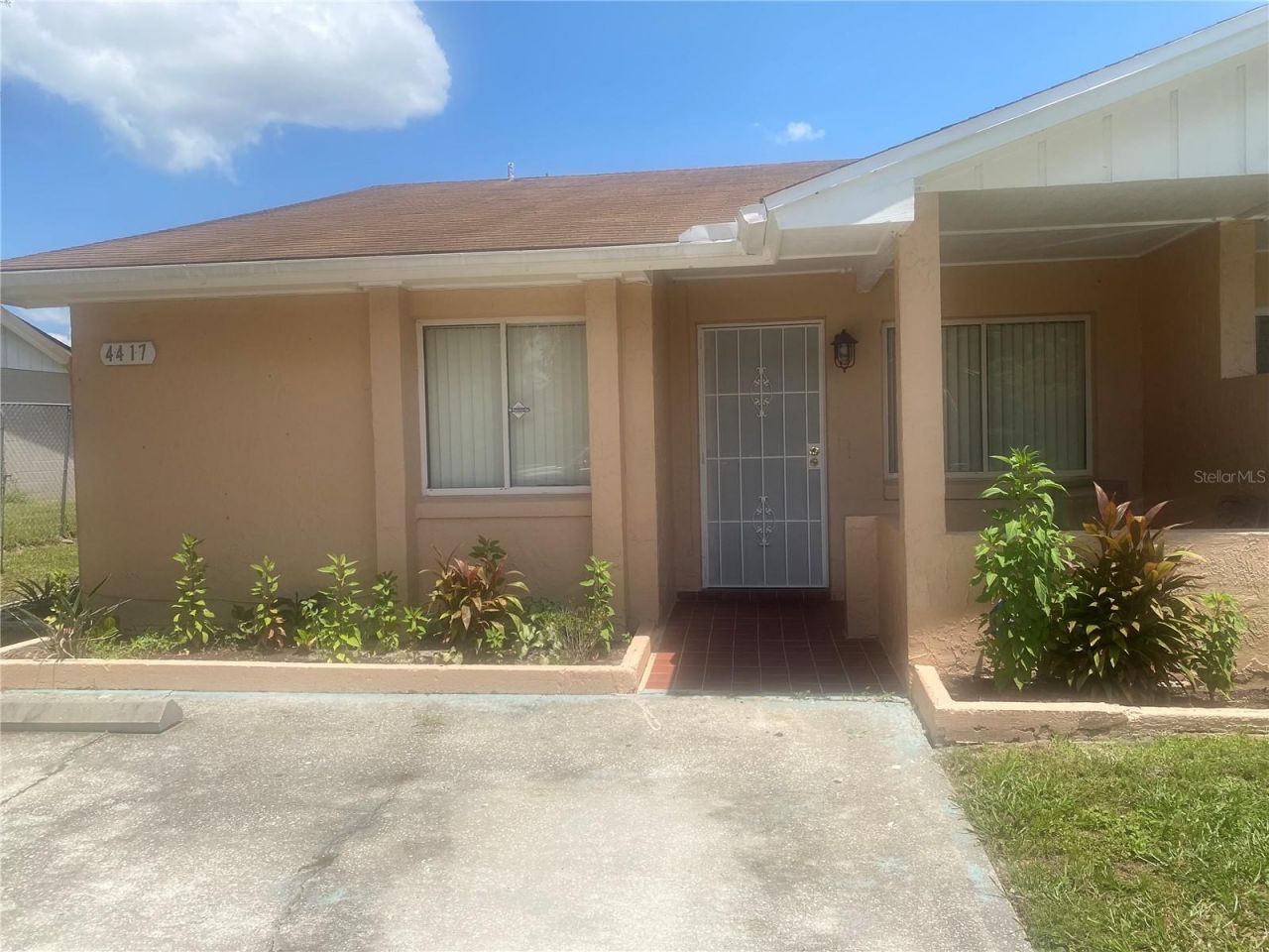 4417 Continental Boulevard, Orlando, FL 32808 Main Photo