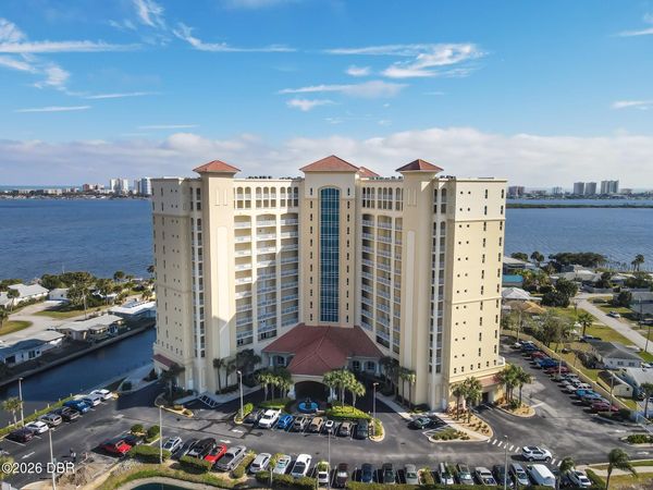 2801 S Ridgewood Avenue, Unit 914, South Daytona, FL 32119