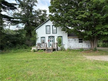 11029 Route 16, Delevan, NY 14042