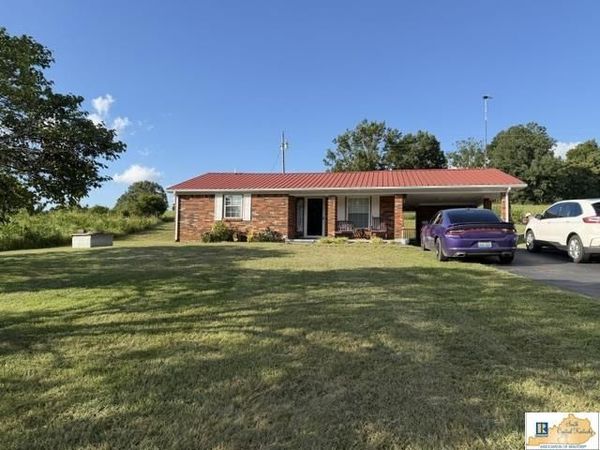 111 Sugar Grove Road , Tompkinsville, KY 42167