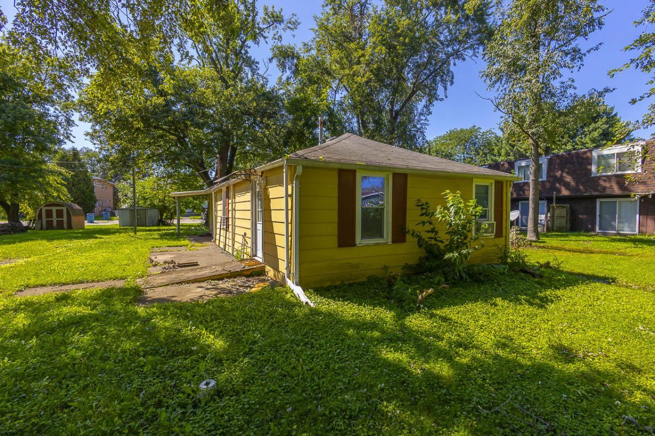124 S Jackson Boulevard, Chesterton, IN 46304 Main Photo