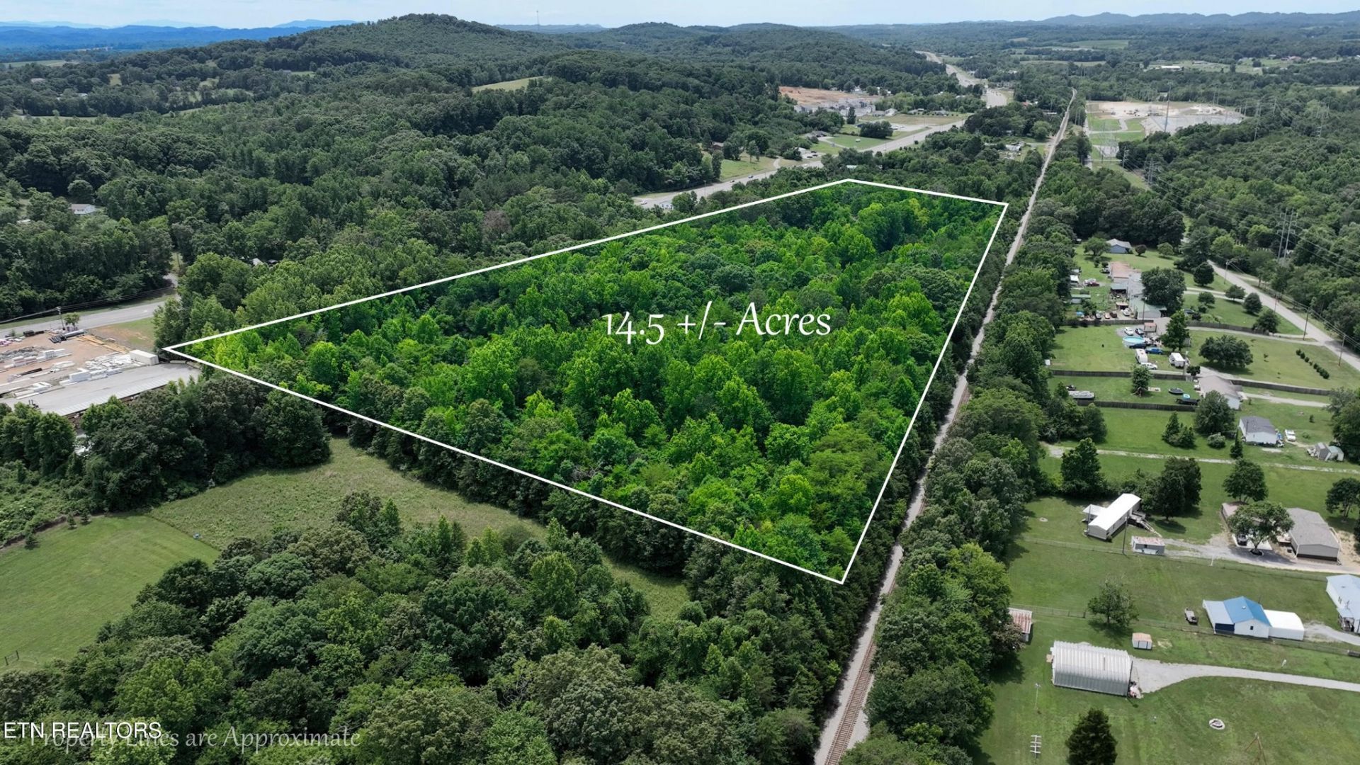 119 Carey Street , Vonore, TN 37885 Main Photo