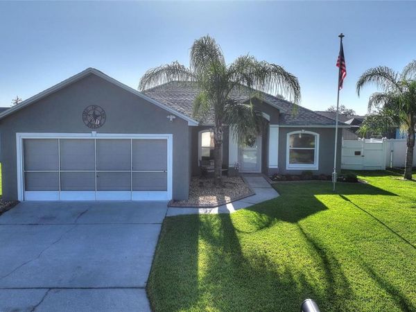 8279 WESTMONT TERRACE DRIVE , LAKELAND, FL 33810
