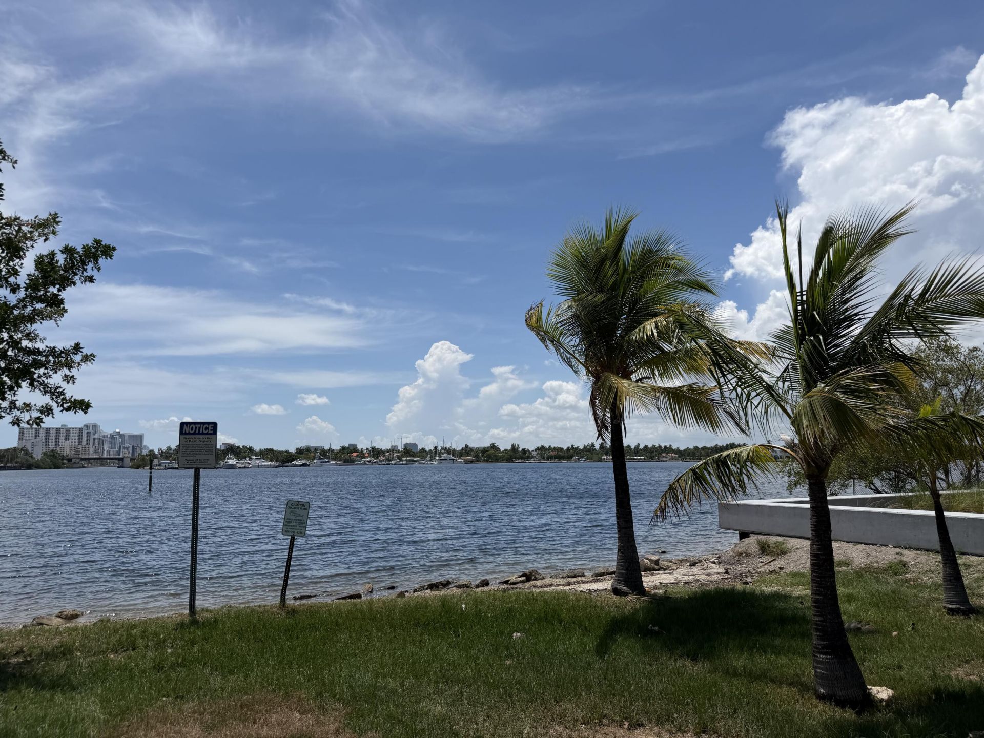 924 Johnson Street, Hollywood, FL 33019 Photo