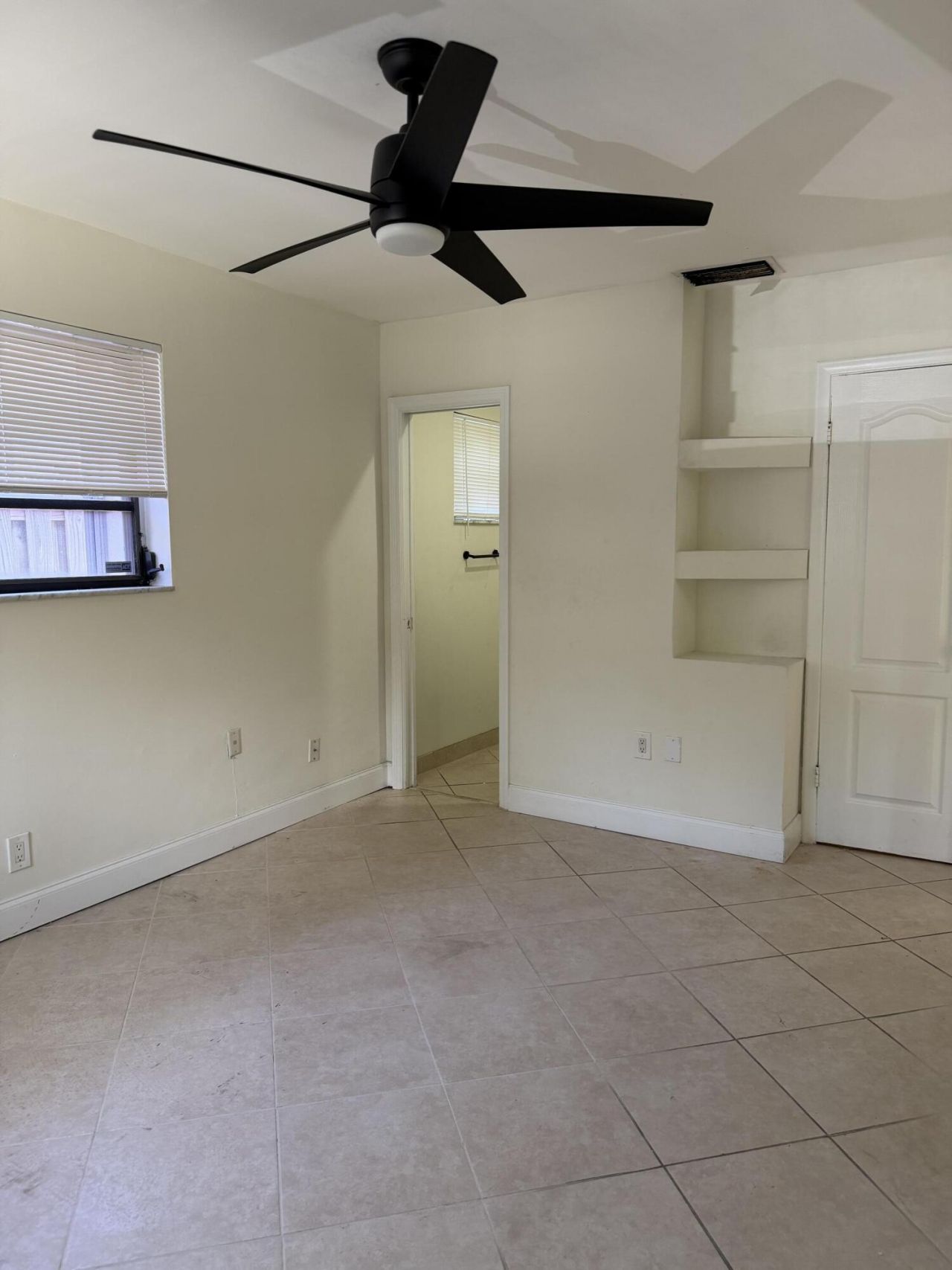 924 Johnson Street, Hollywood, FL 33019 Photo
