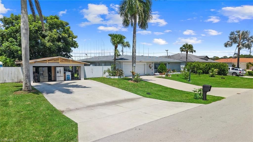 4109 29th Pl Sw, Naples, FL 34116 Photo