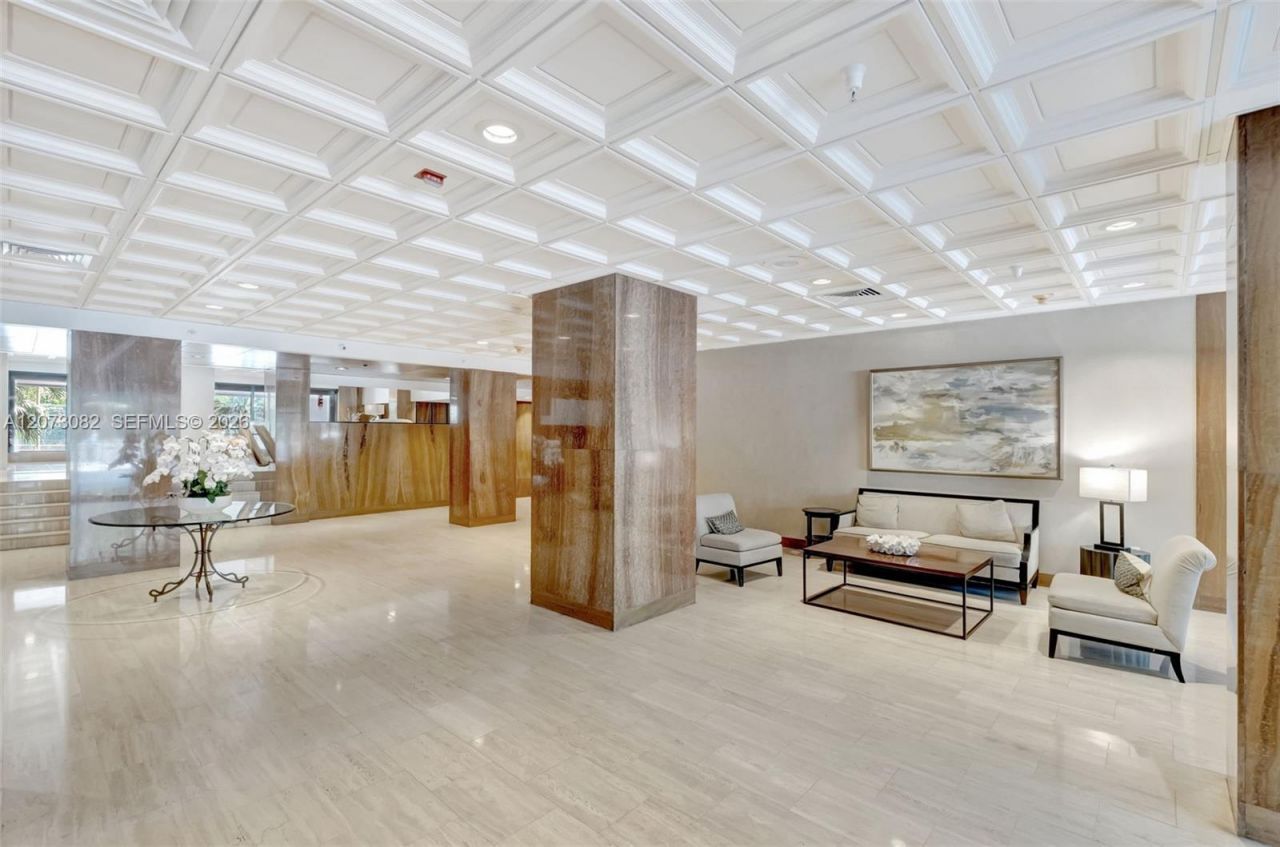 2333 Brickell Ave , Unit 2814, Miami, FL 33129 Photo