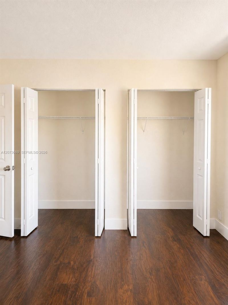 4601 NW 9th Dr , Unit 4601, Plantation, FL 33317 Photo
