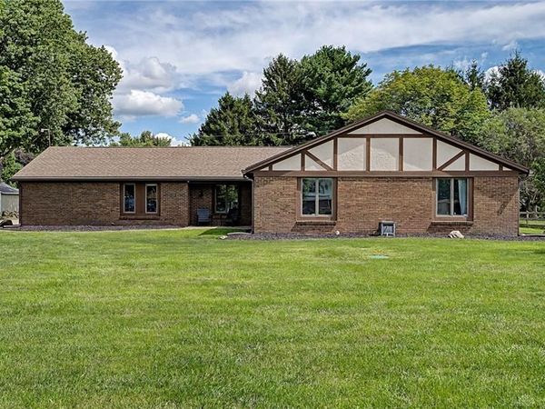 5763 Troy Frederick Road, Tipp City, OH 45371