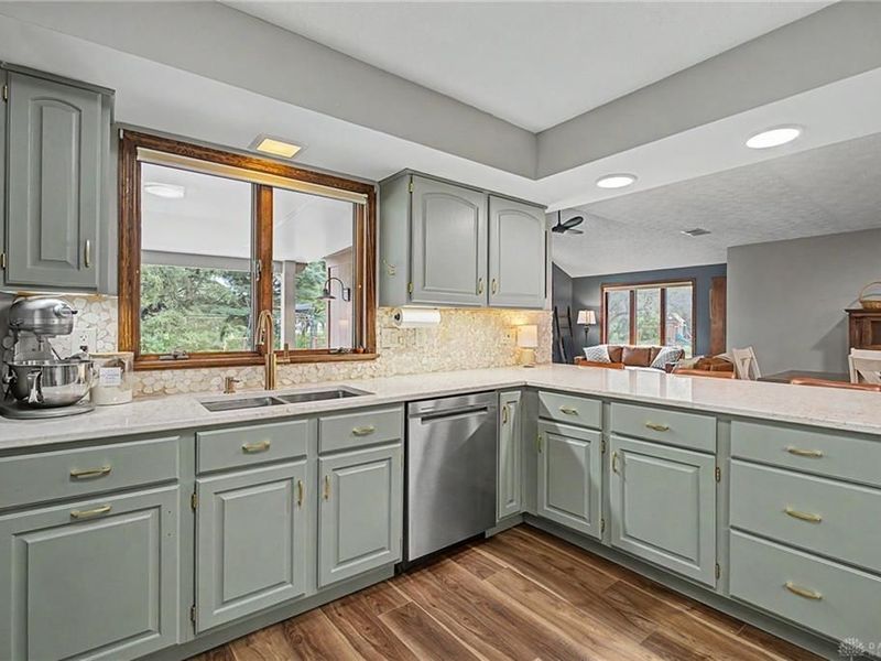 5763 Troy Frederick Road, Tipp City, OH 45371 Photo 11