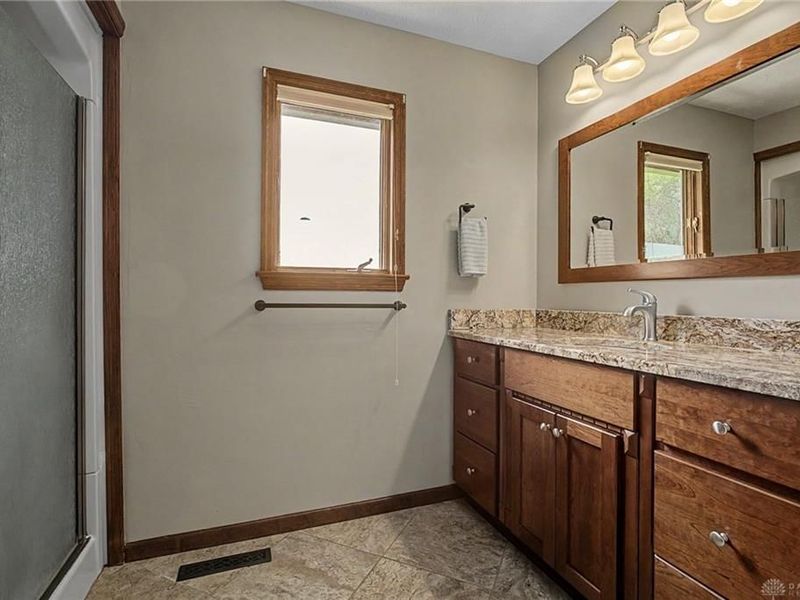 5763 Troy Frederick Road, Tipp City, OH 45371 Photo 27