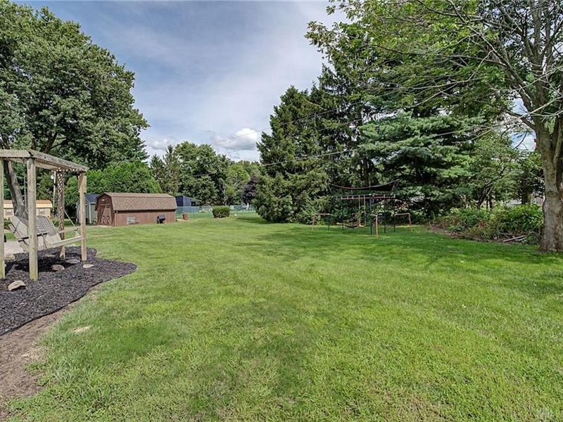 5763 Troy Frederick Road, Tipp City, OH 45371 Photo 44