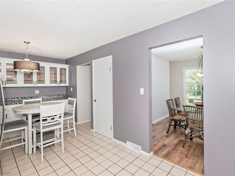 32705 Arthur Road, Solon, OH 44139 Photo 19