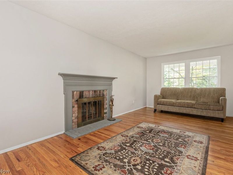 32705 Arthur Road, Solon, OH 44139 Photo 5