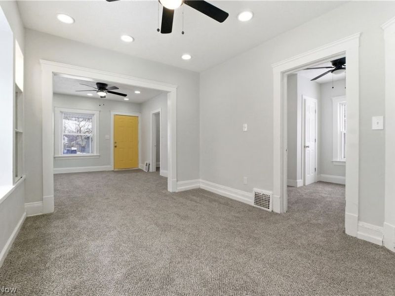 7211 Dearborn Avenue, Cleveland, OH 44104 Photo 18