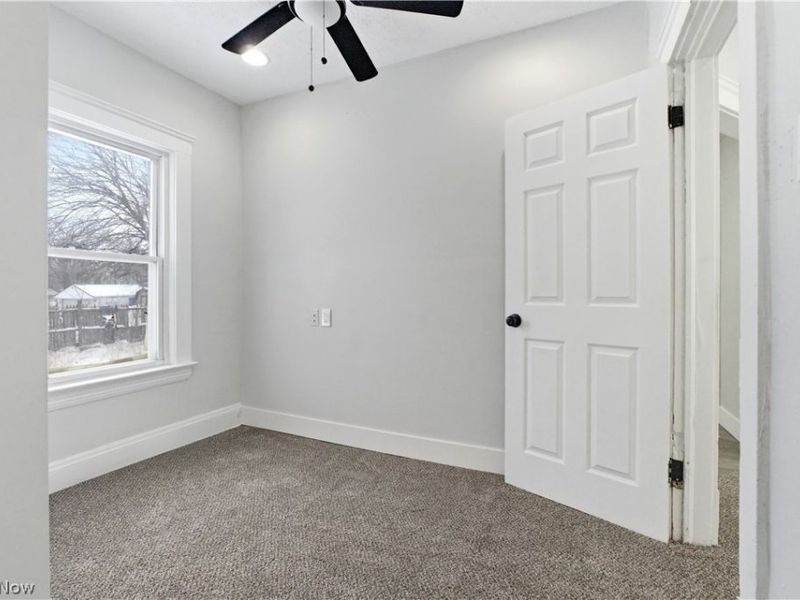 7211 Dearborn Avenue, Cleveland, OH 44104 Photo 20