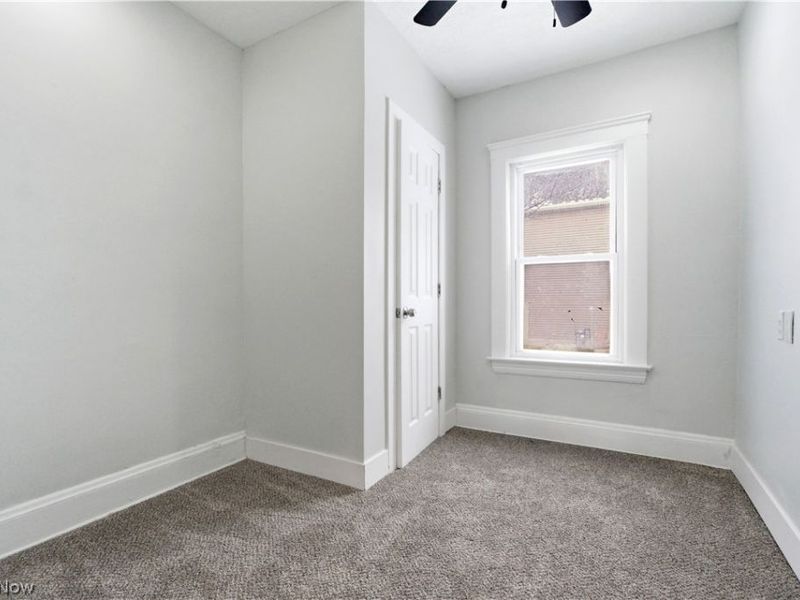 7211 Dearborn Avenue, Cleveland, OH 44104 Photo 21