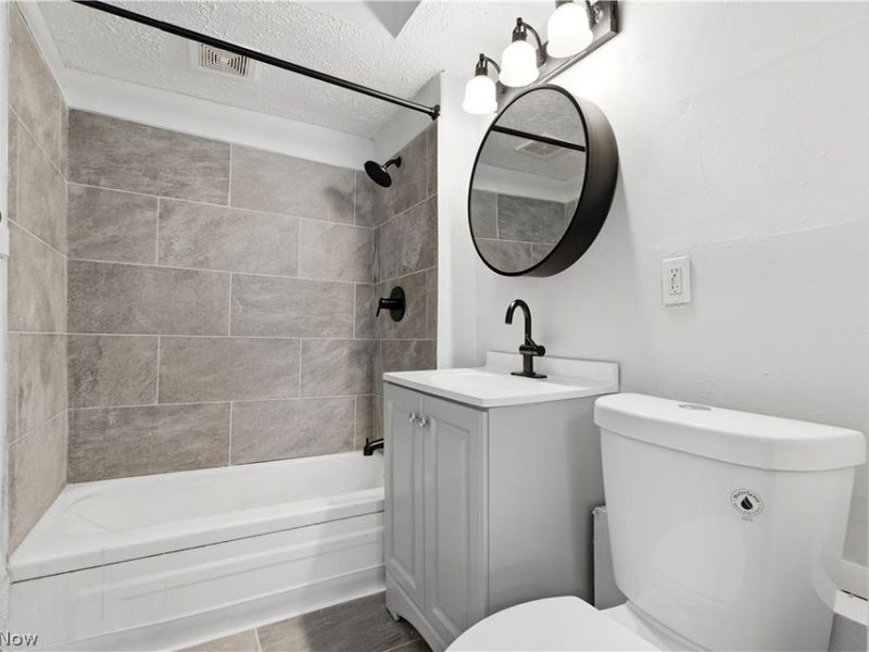7211 Dearborn Avenue, Cleveland, OH 44104 Photo 32