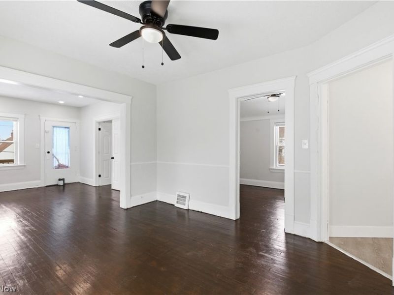 7211 Dearborn Avenue, Cleveland, OH 44104 Photo 36