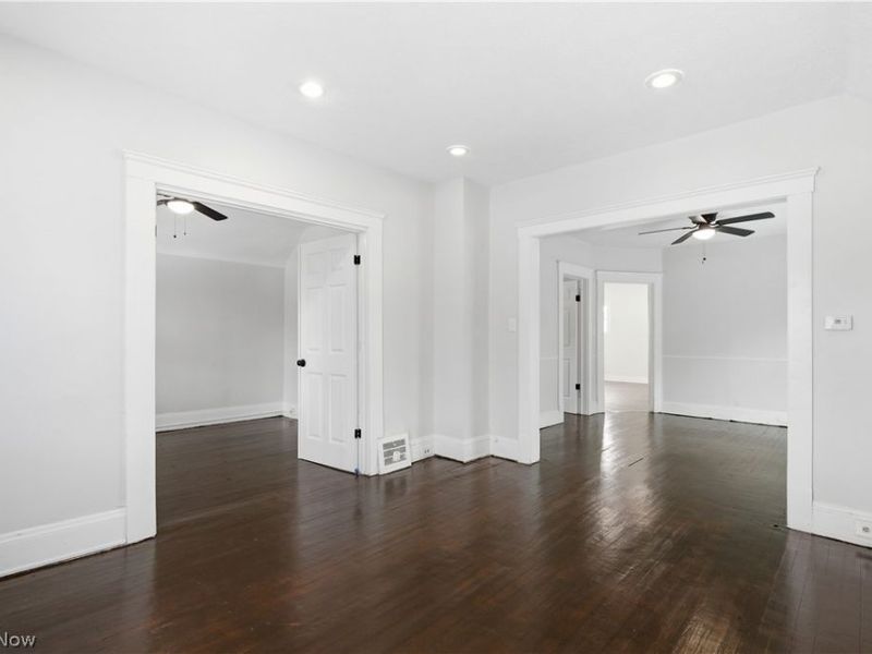 7211 Dearborn Avenue, Cleveland, OH 44104 Photo 39