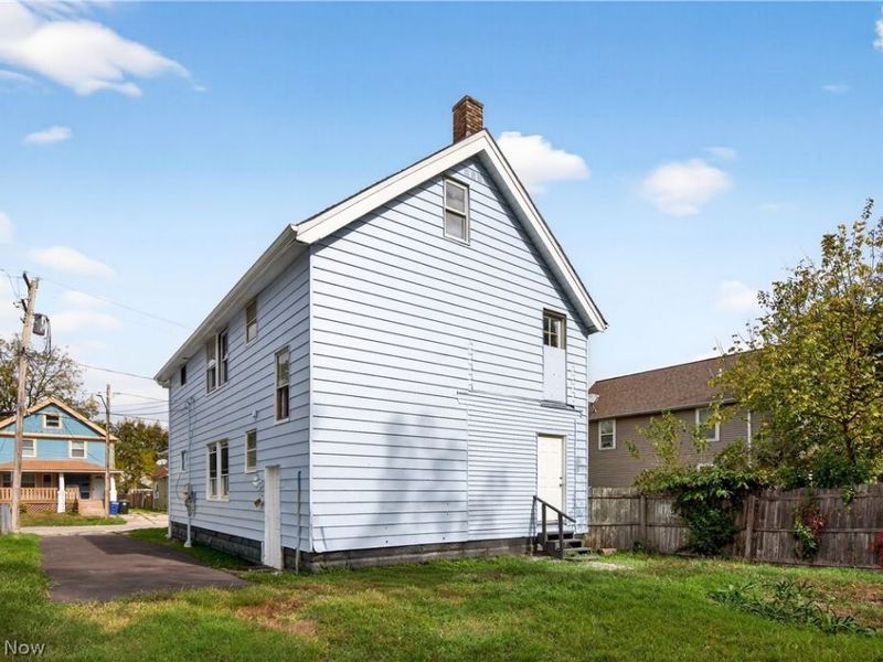 7211 Dearborn Avenue, Cleveland, OH 44104 Photo 9