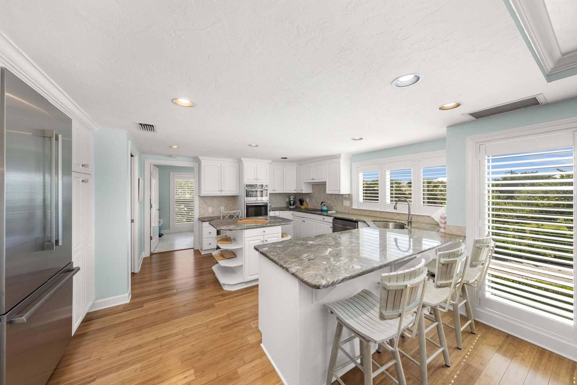 408 Bella Vista Way E, Sanibel, FL 33957 Photo