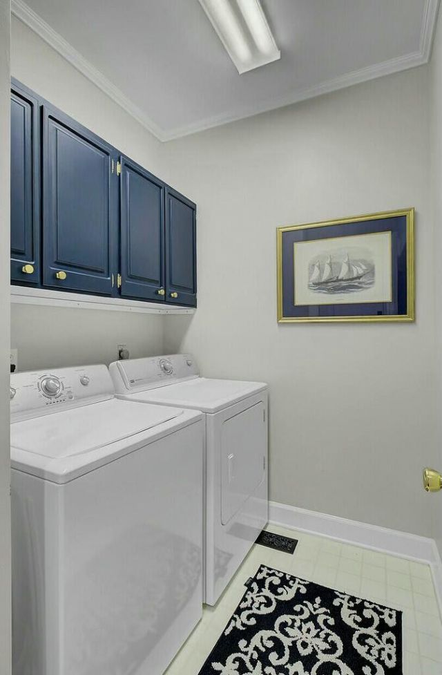8704 Middleton Point Lane Photo 27