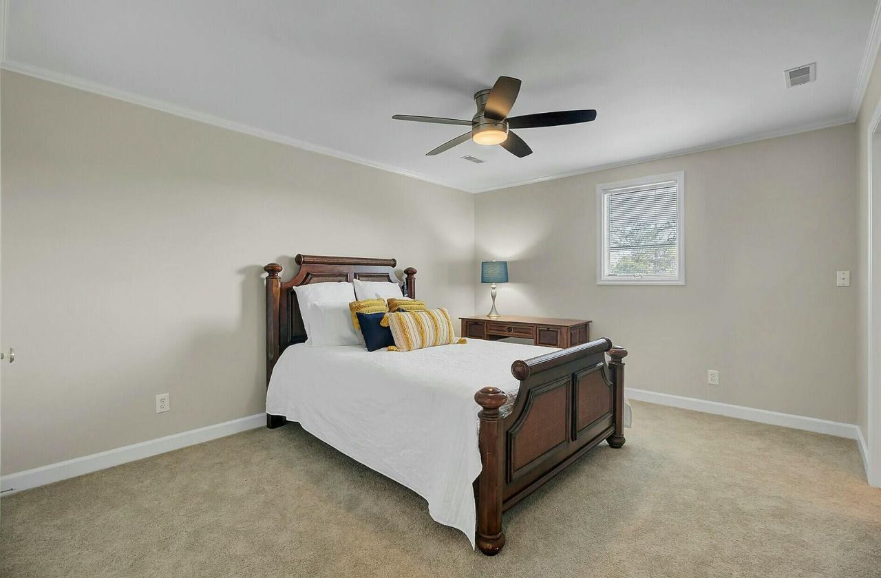 8704 Middleton Point Lane Photo 36